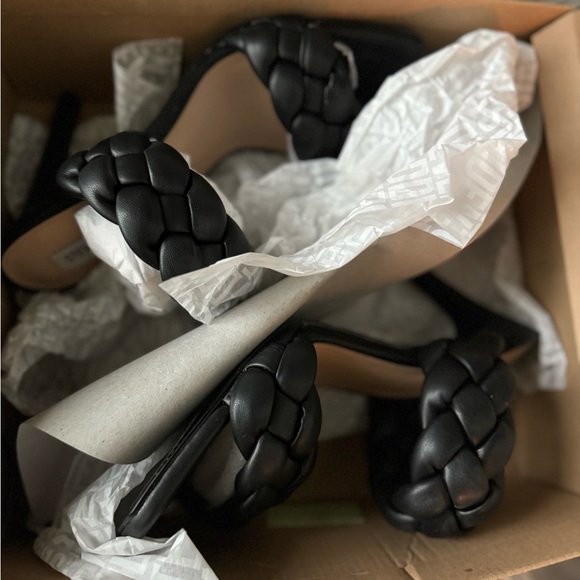 Steve Madden Women's Kenley Stiletto Dress Sandals Size 10 US - Picture 2 of 5